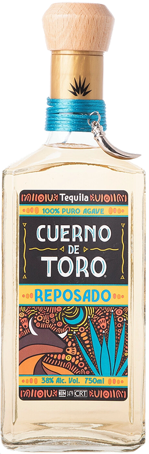 

Текила золотая Hacienda La Capilla Cuerno de Toro Reposado 38% 0,75л