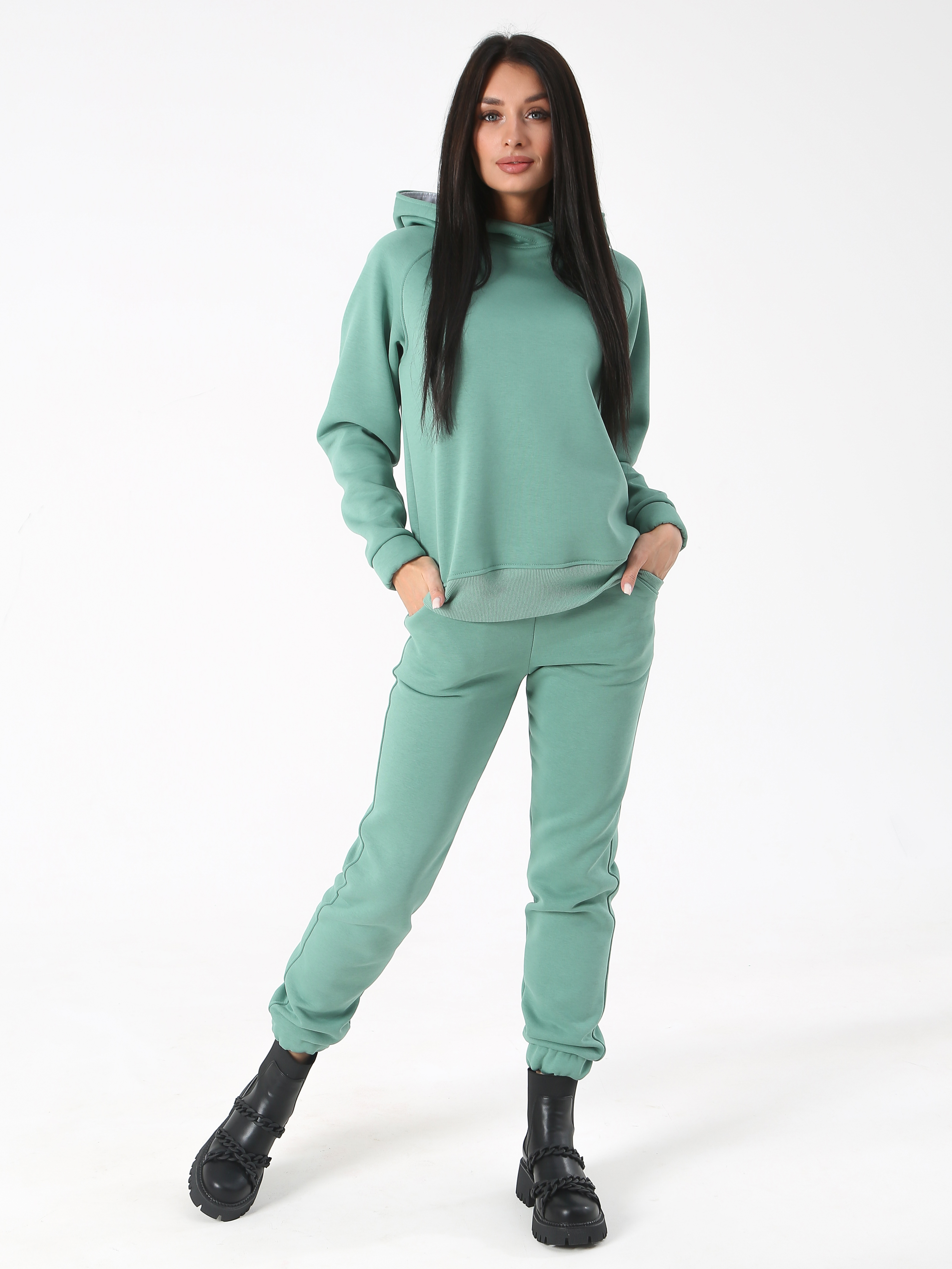 Костюм женский Хороший трикотаж ДО-56 зеленый 48 RU