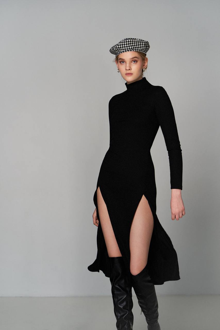 Платье женское Molecula с разрезами черное L