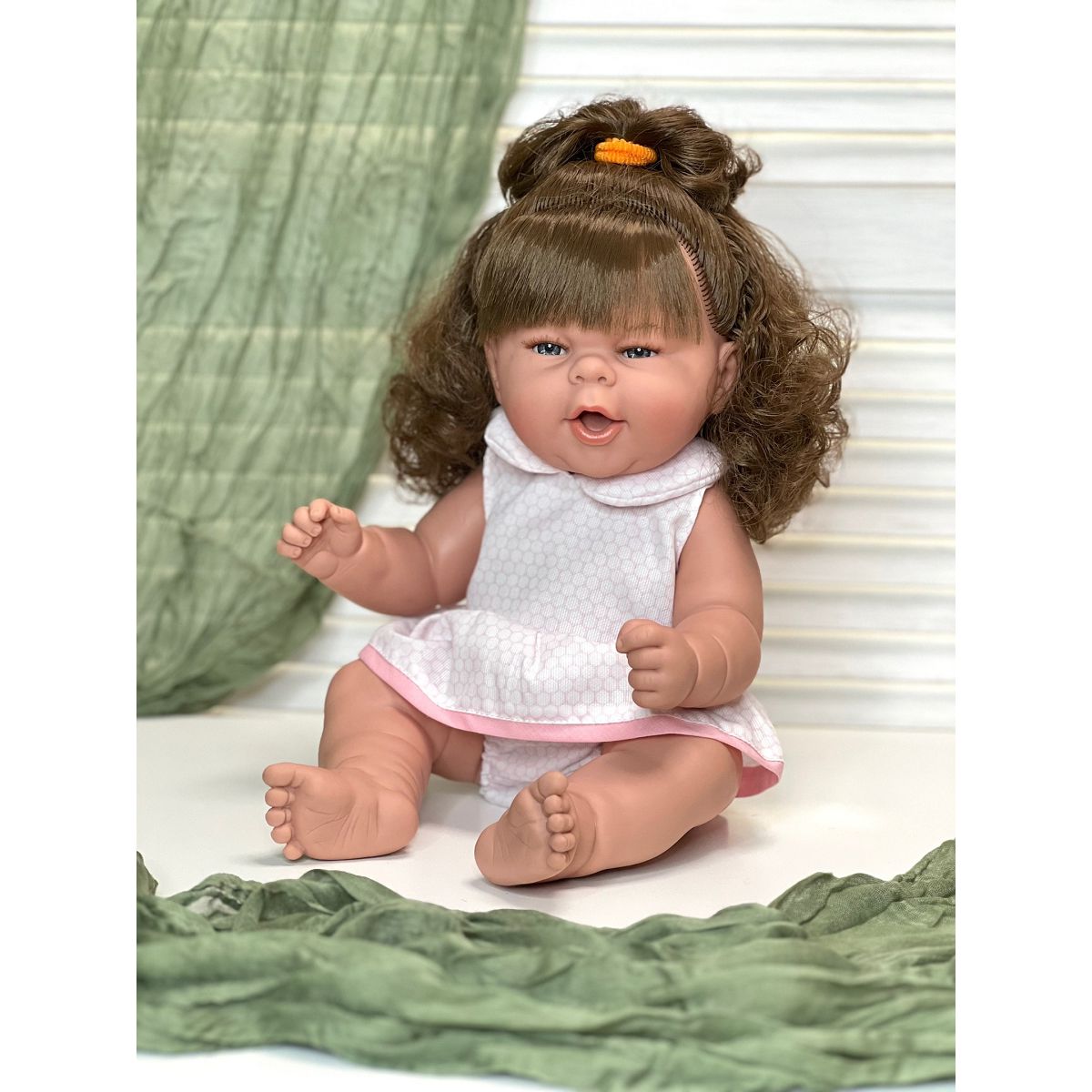 

Кукла Manolo Dolls виниловая Thais 45см 8309