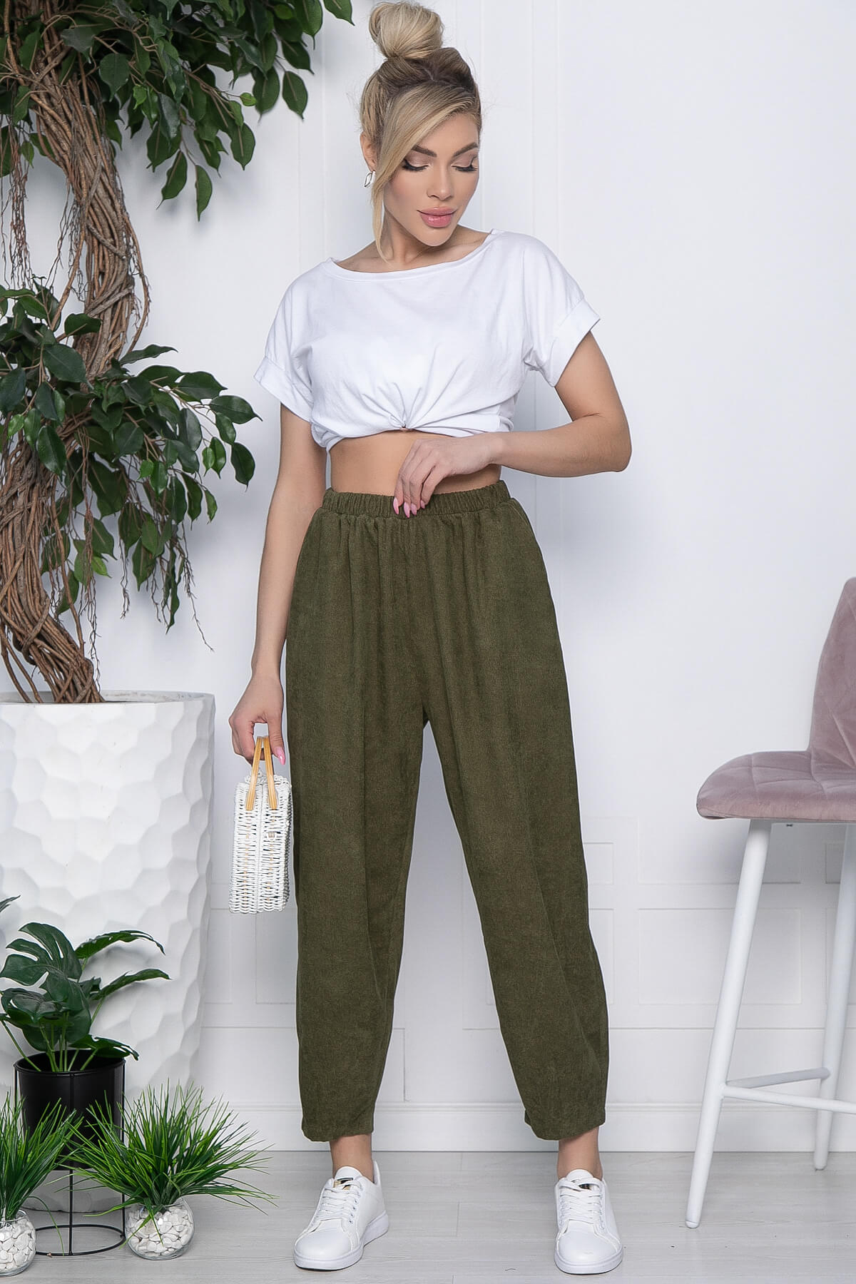 

Брюки женские LT Collection Брюки бохо хаки 52 RU, Брюки бохо