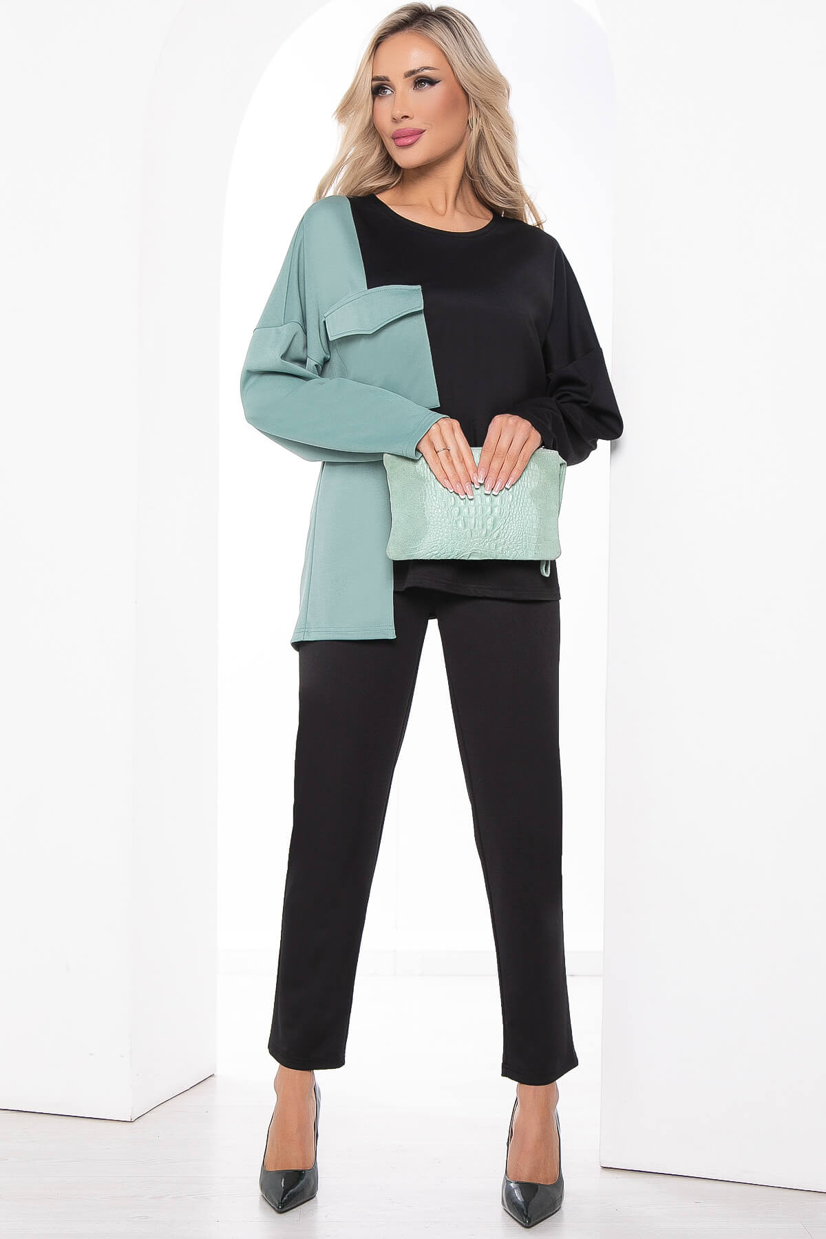 

Костюм женский LT Collection Дизайр хаки 44 RU, Дизайр