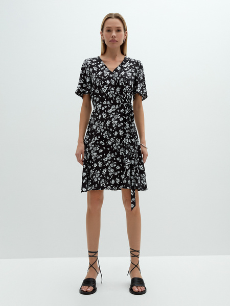 

Платье женское ZARINA 2264004504 черное XS, 2264004504