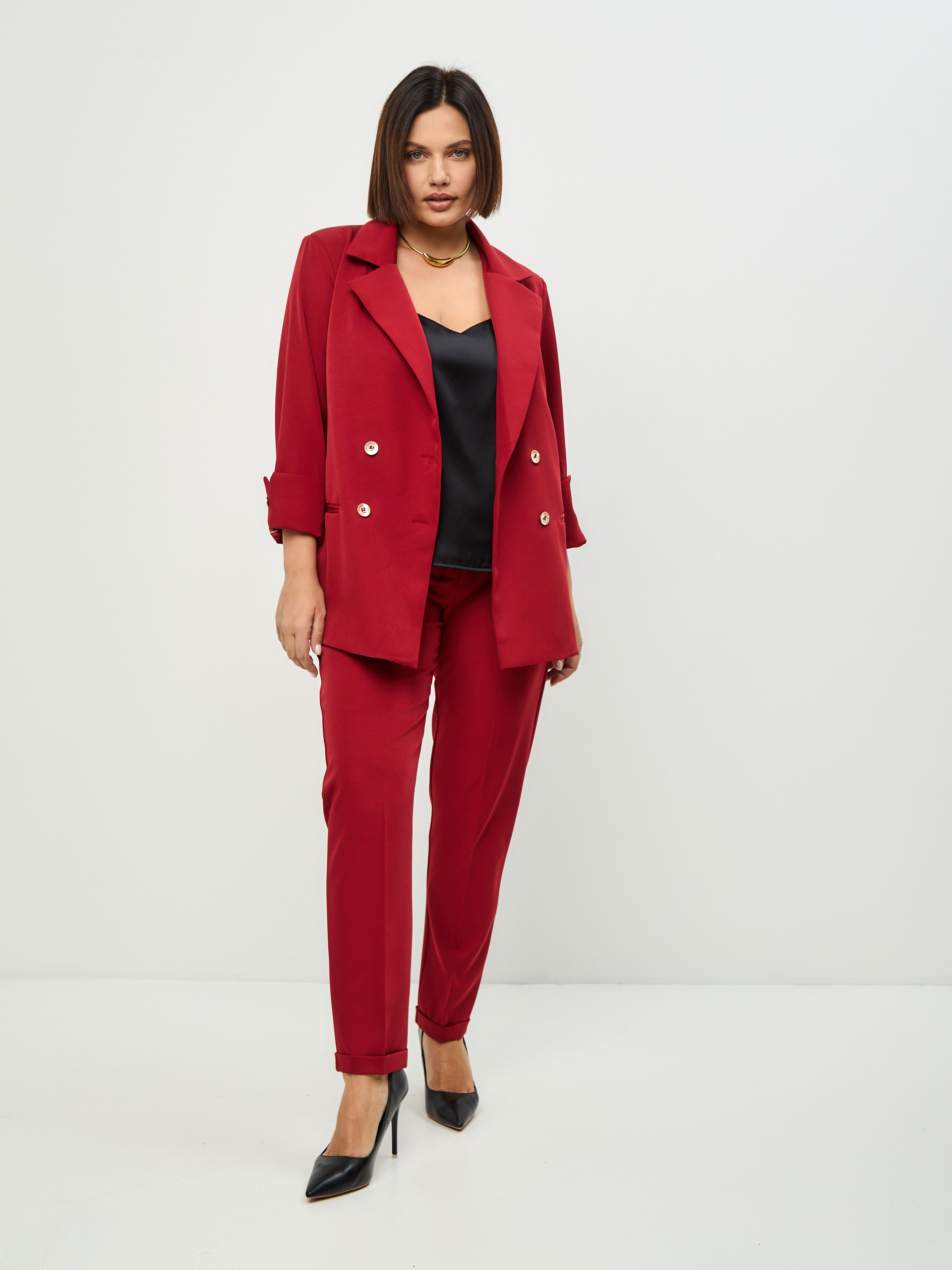 

Костюм женский DAZZLE STYLE Виола красный 44 RU, Виола