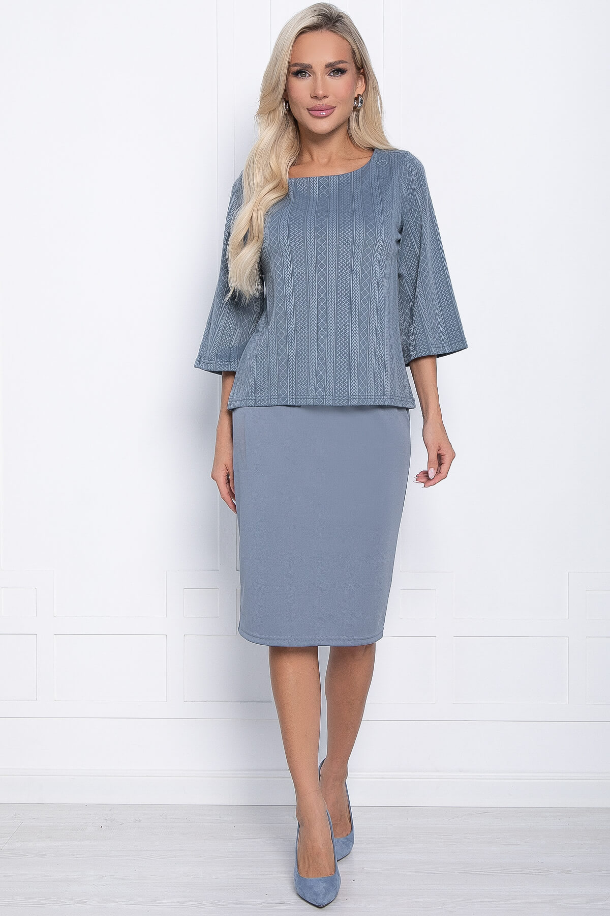 

Костюм женский LT Collection Джуди серый 52 RU, Джуди