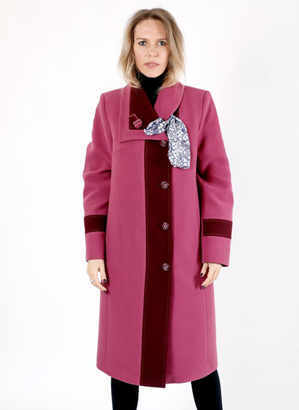 Пальто женское Каляев 62936 розовое 48 RU