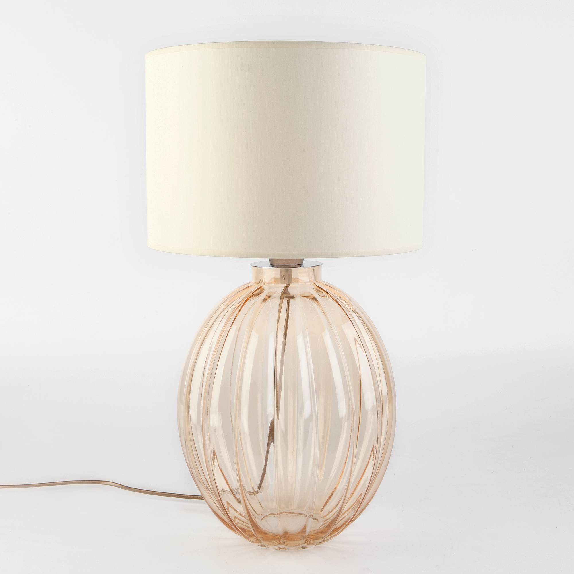 фото Настольный светильник с абажуром 1151 buduar ecru tk lighting