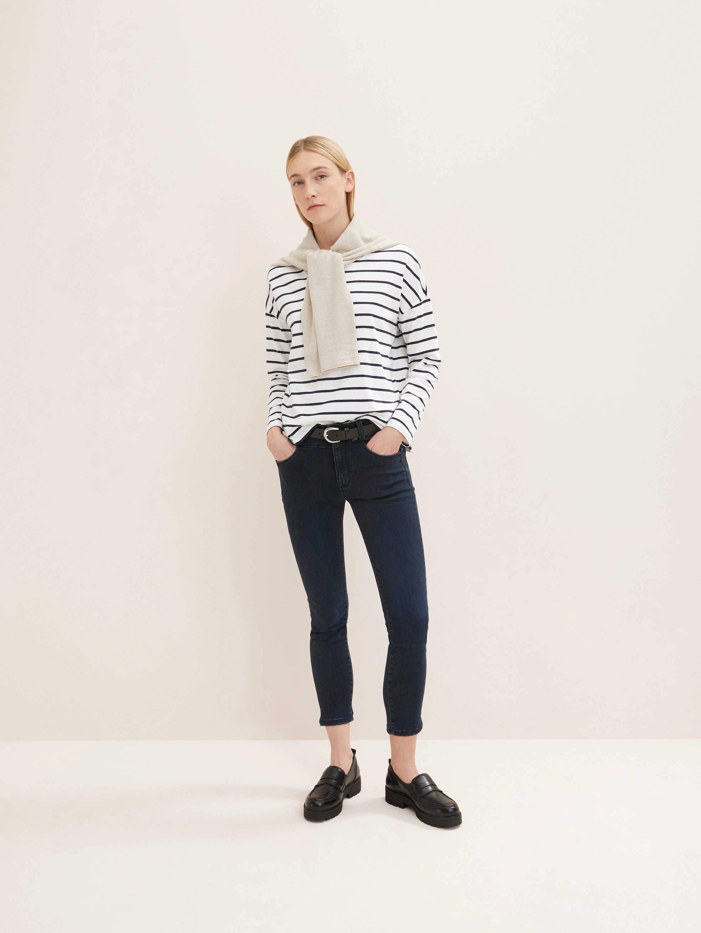 

Джинсы женские TOM TAILOR 1035524 синие 27/28, Синий, 1035524