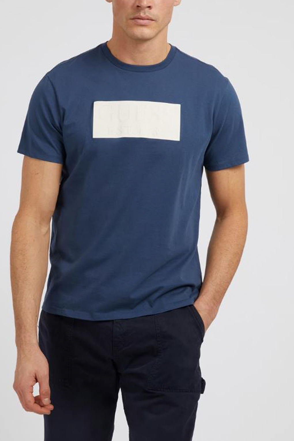 

Футболка мужская Guess M3RI46 K9RM3 синяя L, Синий, M3RI46 K9RM3