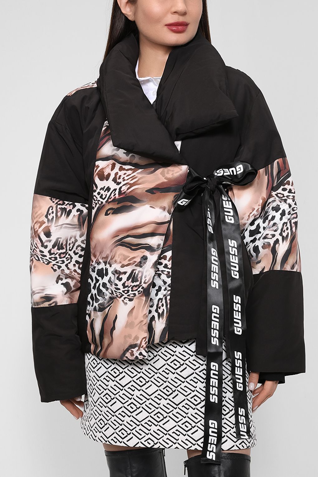 

Куртка женская Guess V3RL00 WF3V0 разноцветная XS, V3RL00 WF3V0