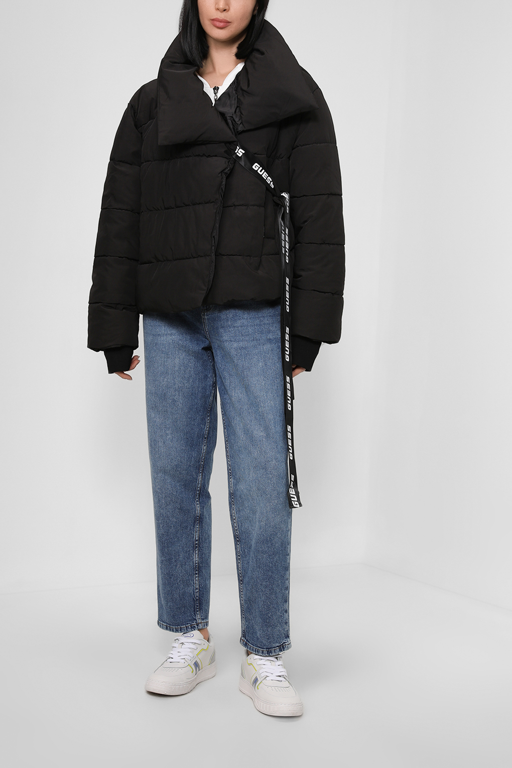 

Куртка женская Guess V3RL03 WF3V0 черная L, Черный, V3RL03 WF3V0