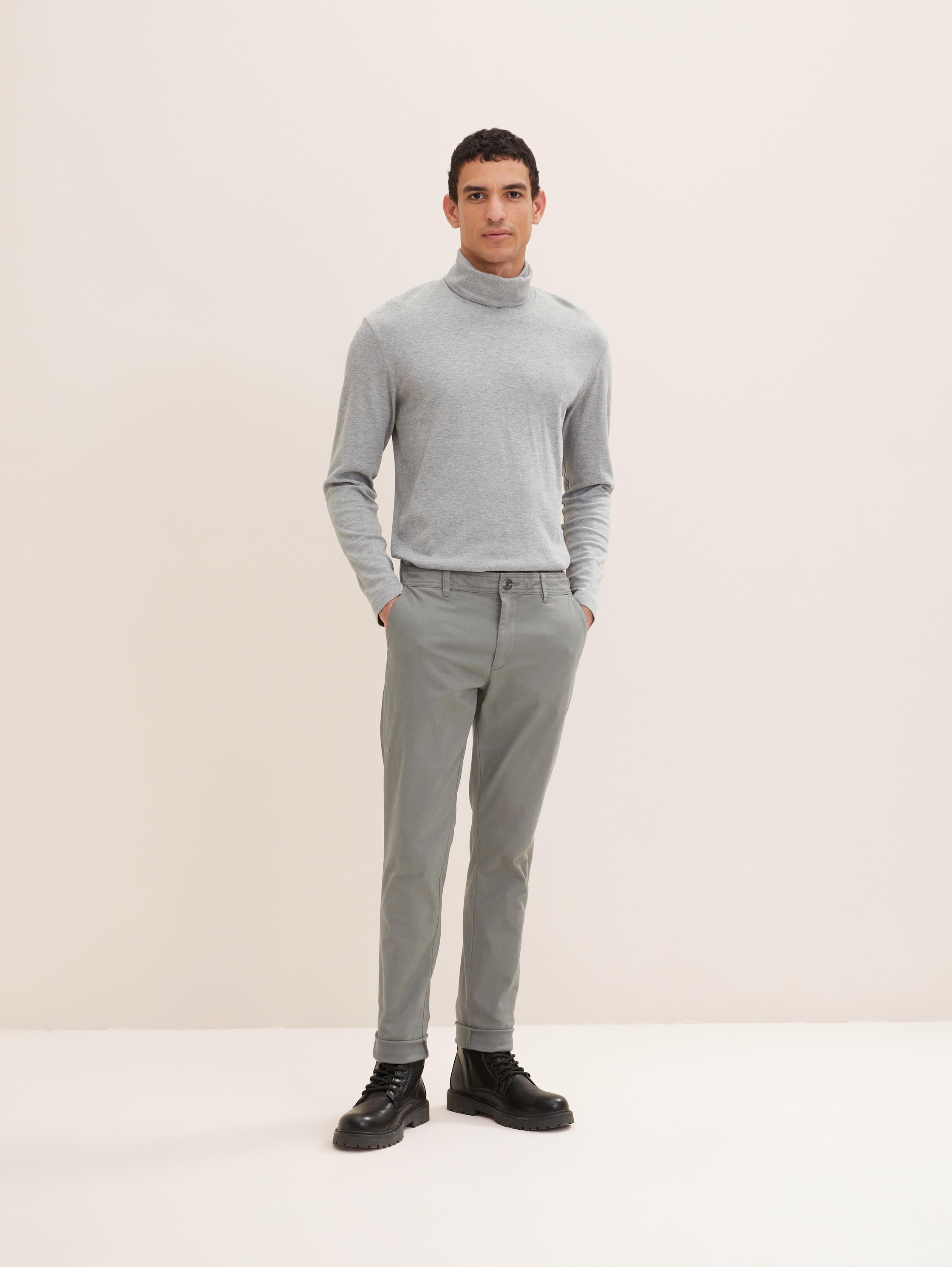 

Брюки мужские TOM TAILOR 1032868 серые 29/32, Серый, 1032868