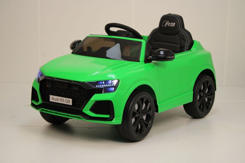 Детский электромобиль RIVERTOYS Audi RS Q8 (HL518) зеленый