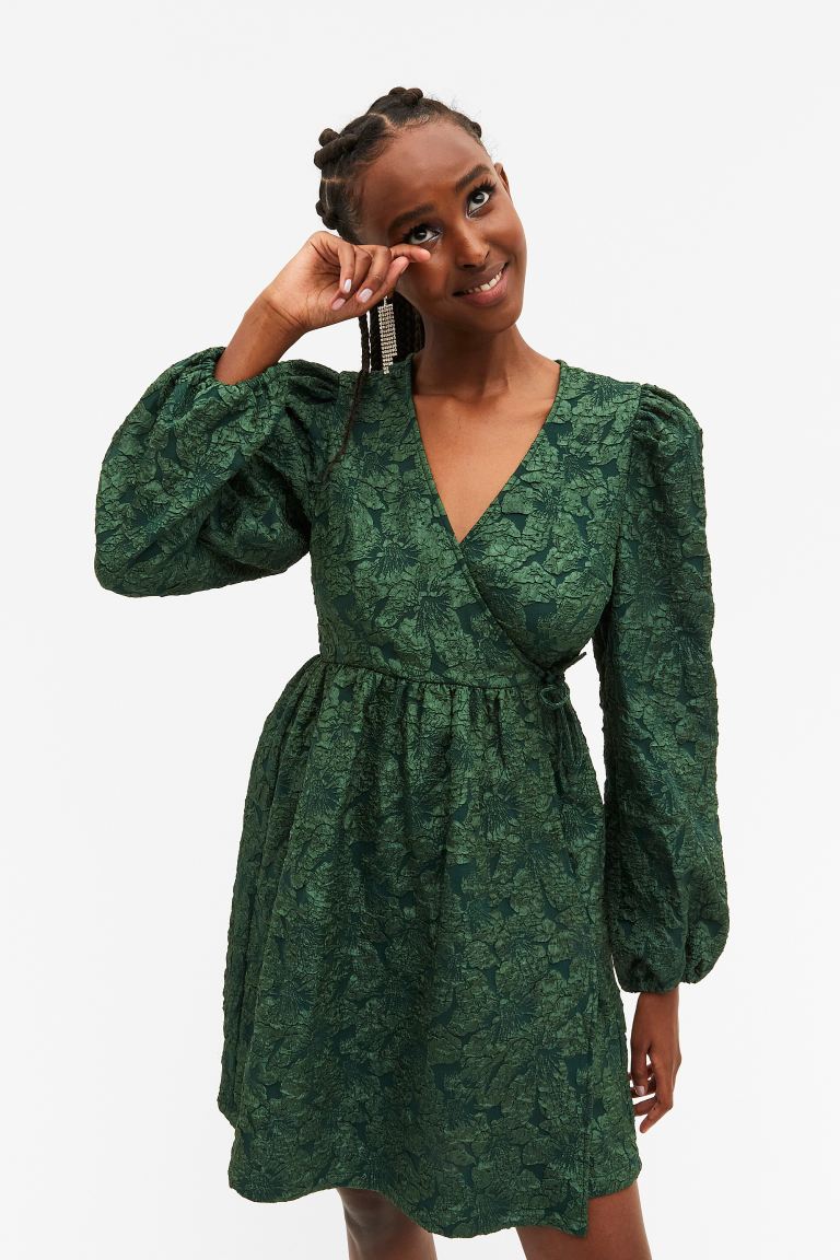 Платье женское Monki 1103040006 зеленое M (доставка из-за рубежа)