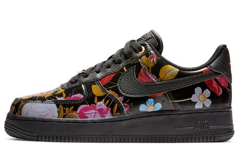 

Кеды унисекс Nike Air Force 1 WMNS Floral 2019 черные 36.5 EU, Черный, Air Force 1 WMNS Floral 2019