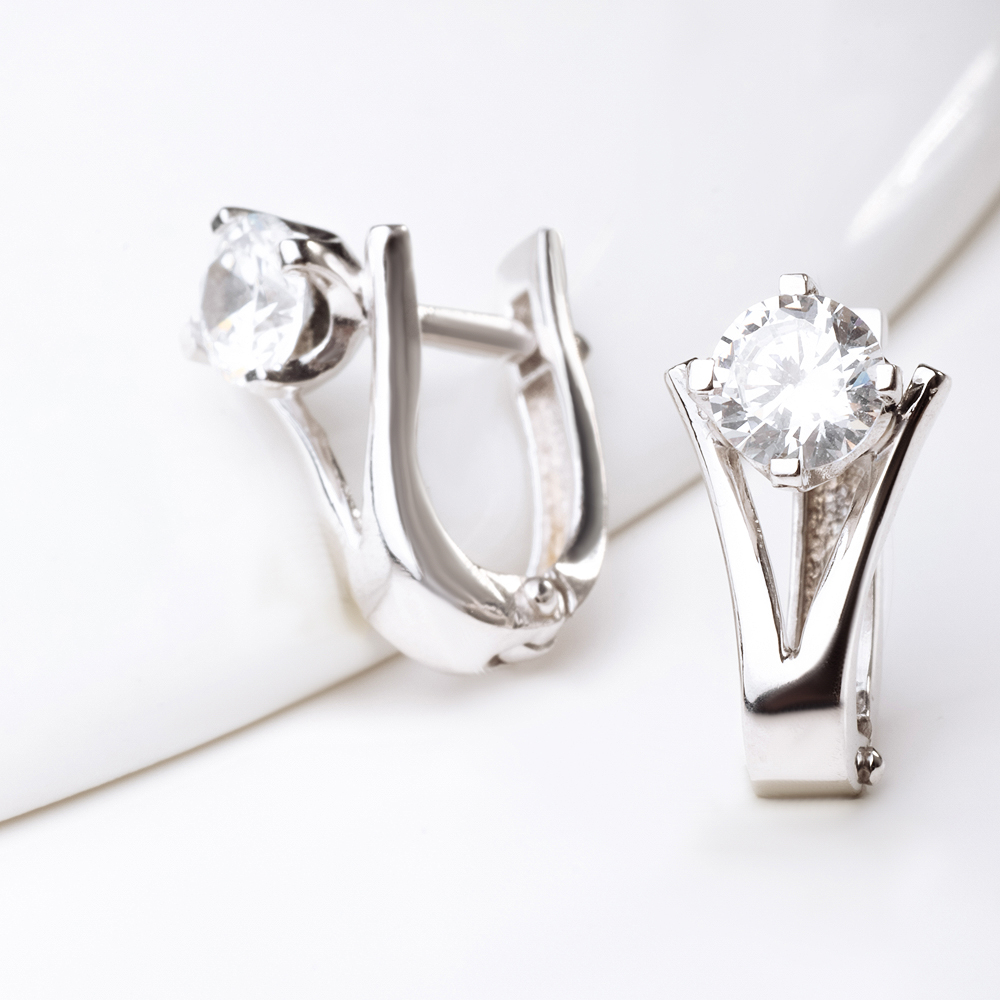 

Серьги из серебра с фианитом НАШЕ ЗОЛОТО ЯВ83973С, ЯВ83973С