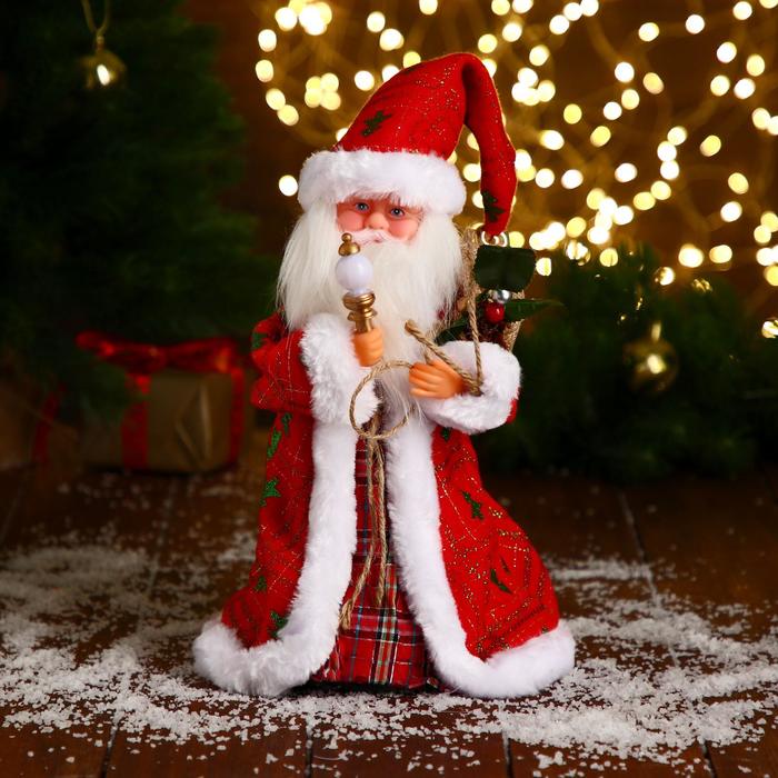 Новогодняя фигурка Зимнее волшебство Дед Мороз с посошком подарками двигается 3555398 1 шт