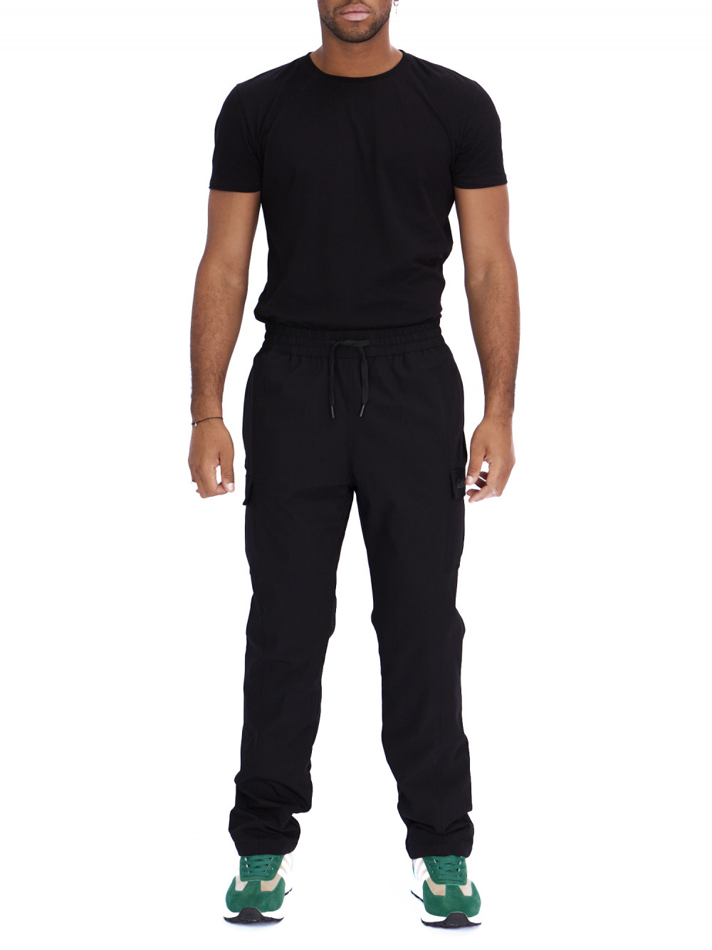 

Спортивные брюки мужские NoBrand AD21132 черные XXL, Черный, AD21132
