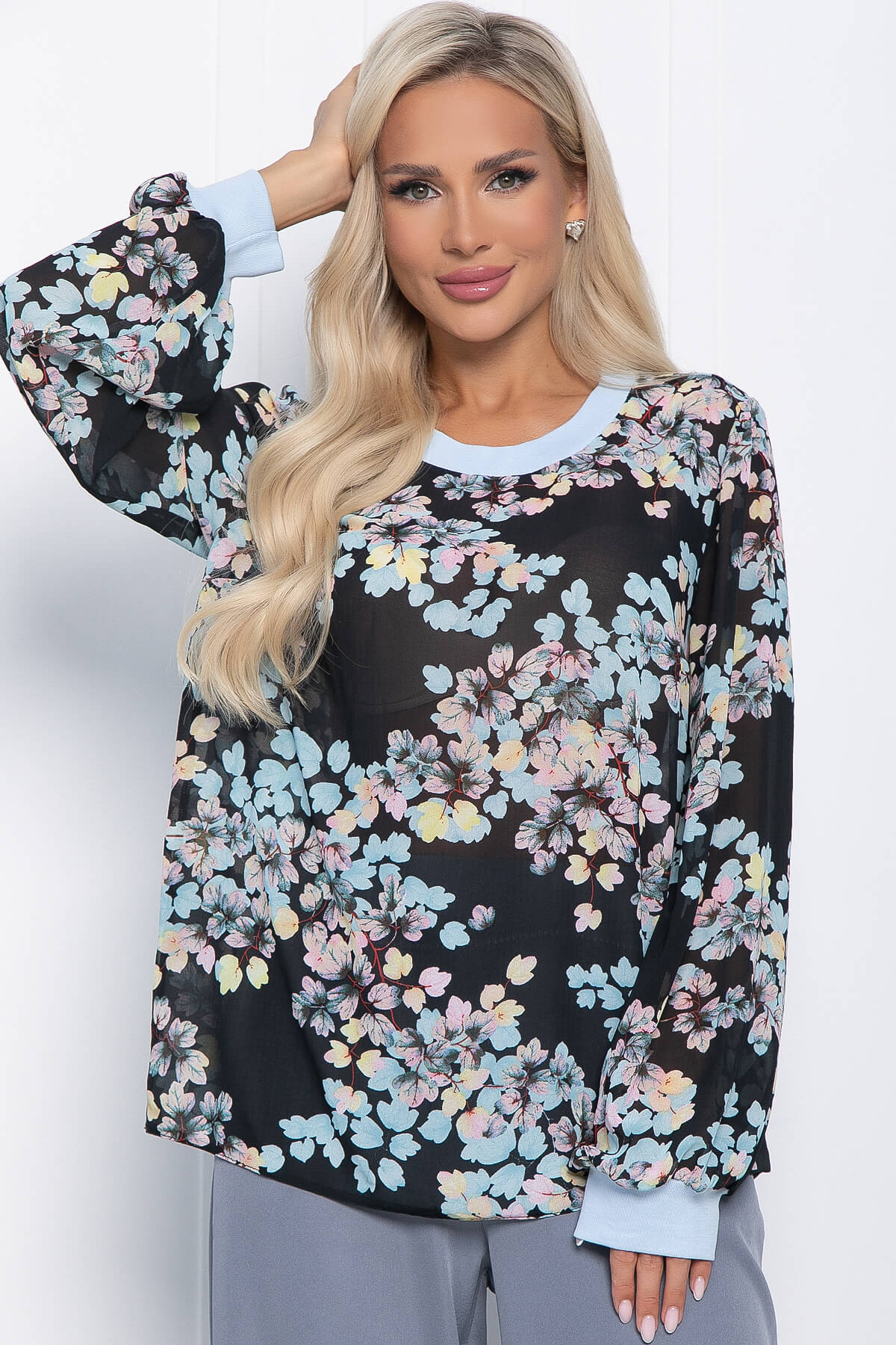 

Блуза женская LT Collection Шафран черная 48 RU, Черный, Шафран