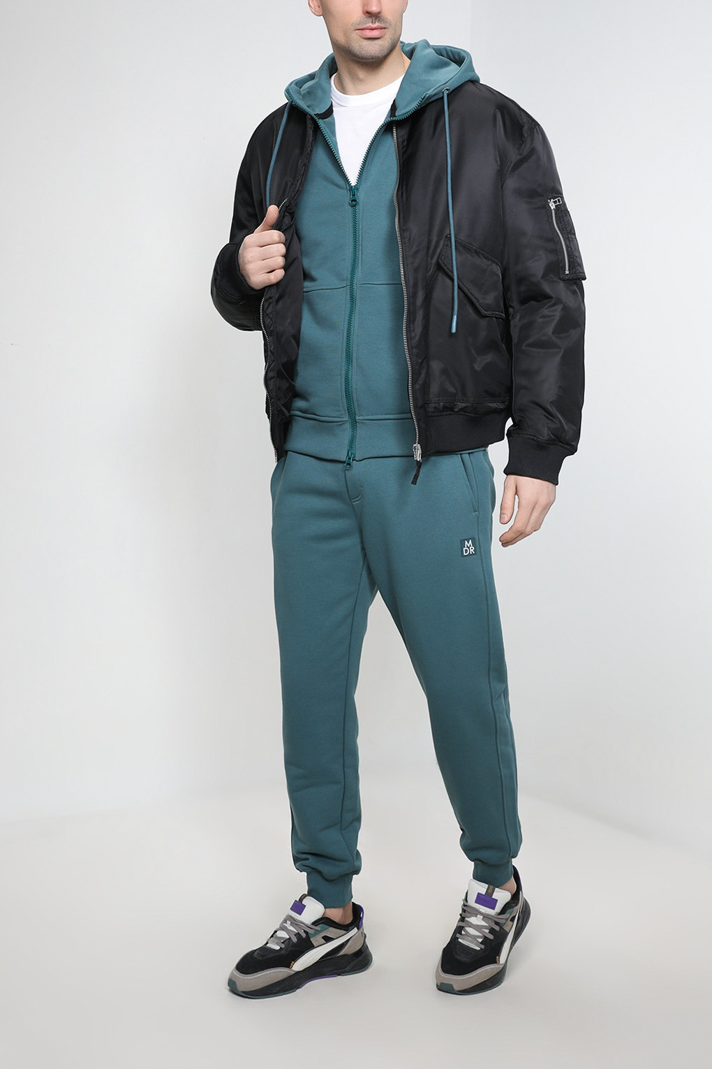 

Спортивные брюки мужские MARCO DI RADI MDR23012238-237 бирюзовые XL, Бирюзовый, MDR23012238-237