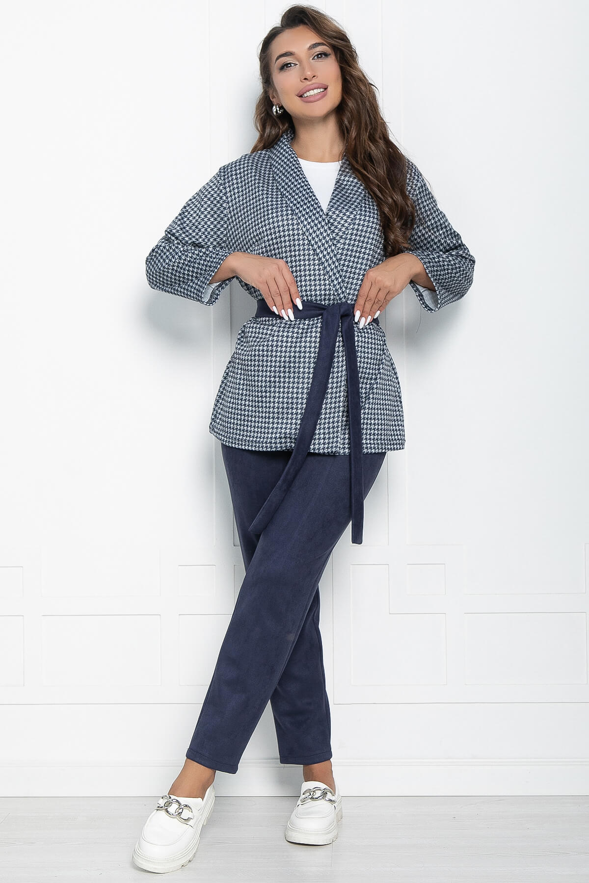 

Костюм женский LT Collection Нинэль синий 46 RU, Нинэль