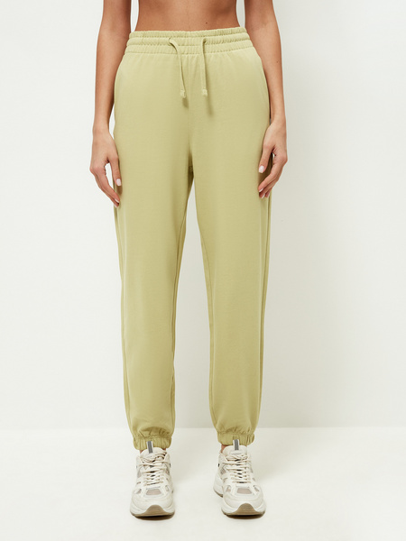 

Спортивные брюки женские ZARINA 2264504704-152 зеленые L, 2264504704
