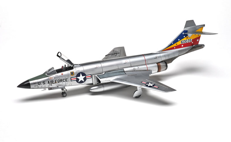 

URM485 F-101 Voodoo 1/48, Kitty Hawk