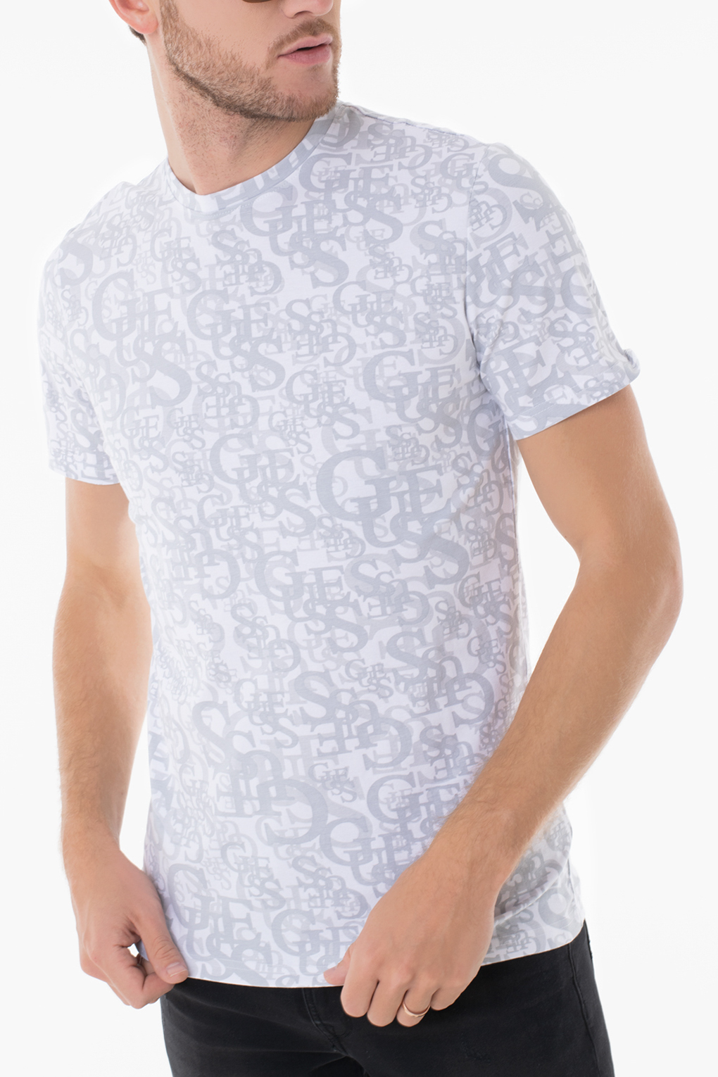 

Футболка мужская Guess M3RI04 J1314 белая S, Белый, M3RI04 J1314