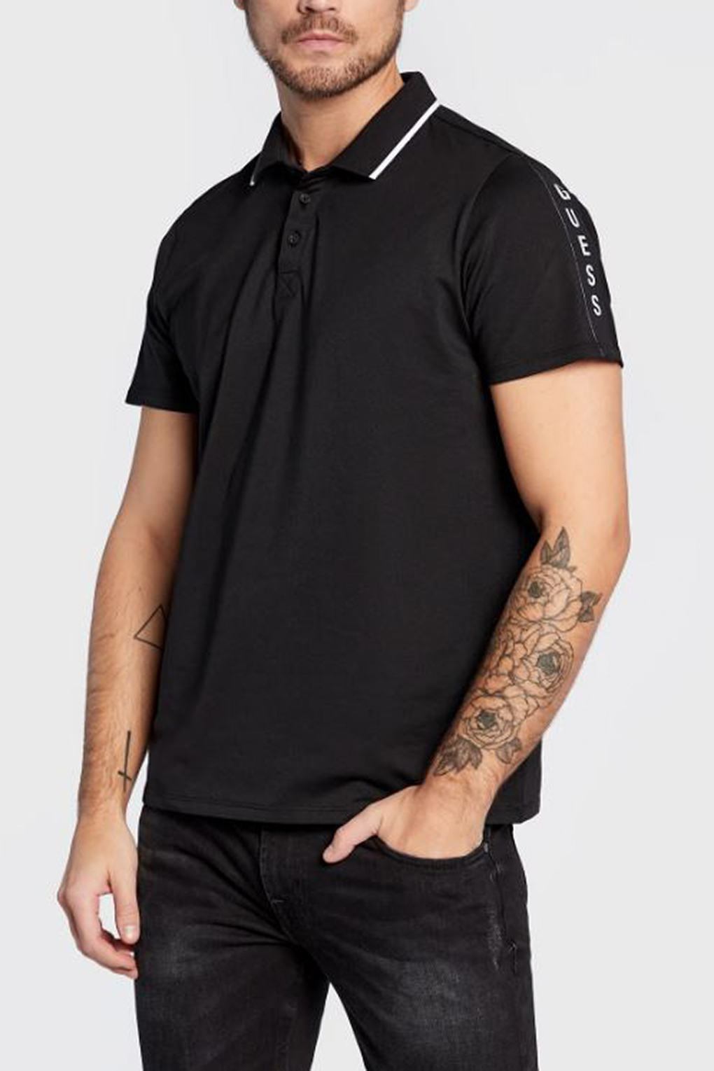 

Футболка мужская Guess M2YP25 KARS0 черная L, Черный, M2YP25 KARS0