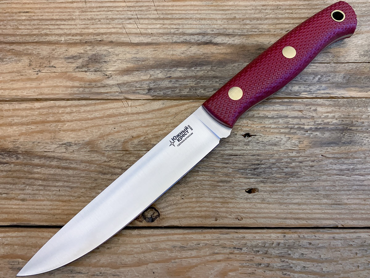 Нож Южный Крест Slender M, N690, микарта красная, насечка, 212.0957