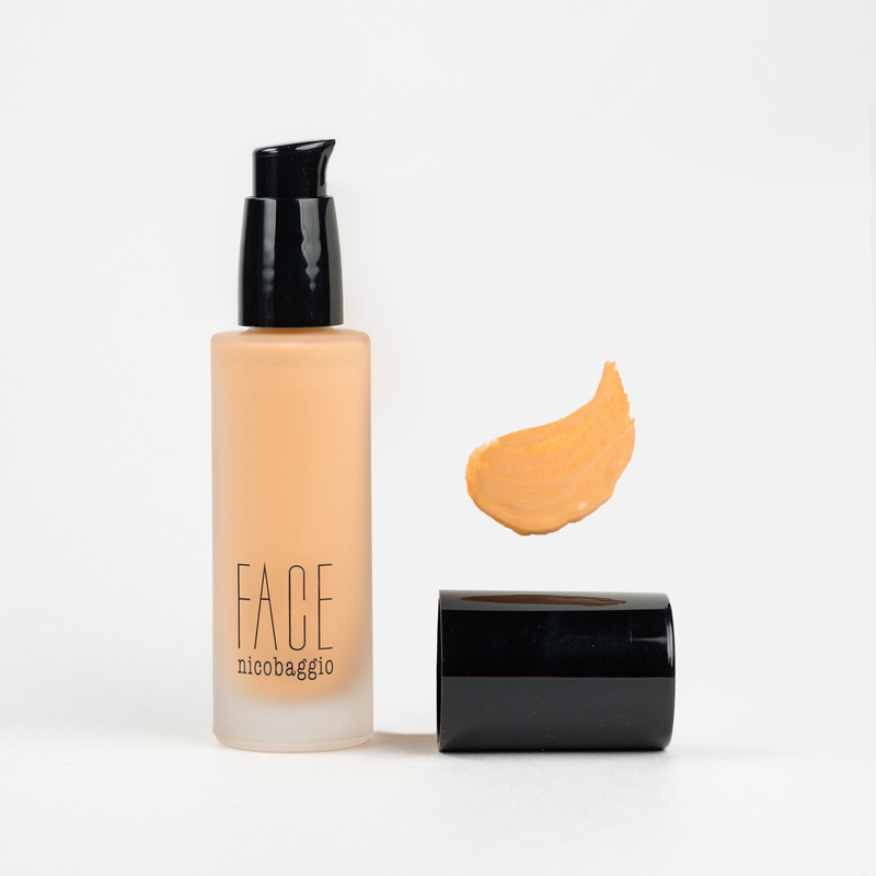 

Тональное средство FACE nicobaggio professional make-up Radiance Fluid Foundation, 89, Теплый бежевый, Radiance Fluid Foundation