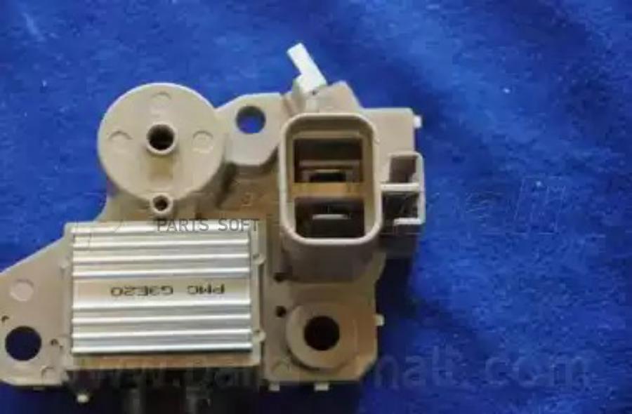 

PARTS-MALL Регулятор напряжения HYUNDAI TIBURON