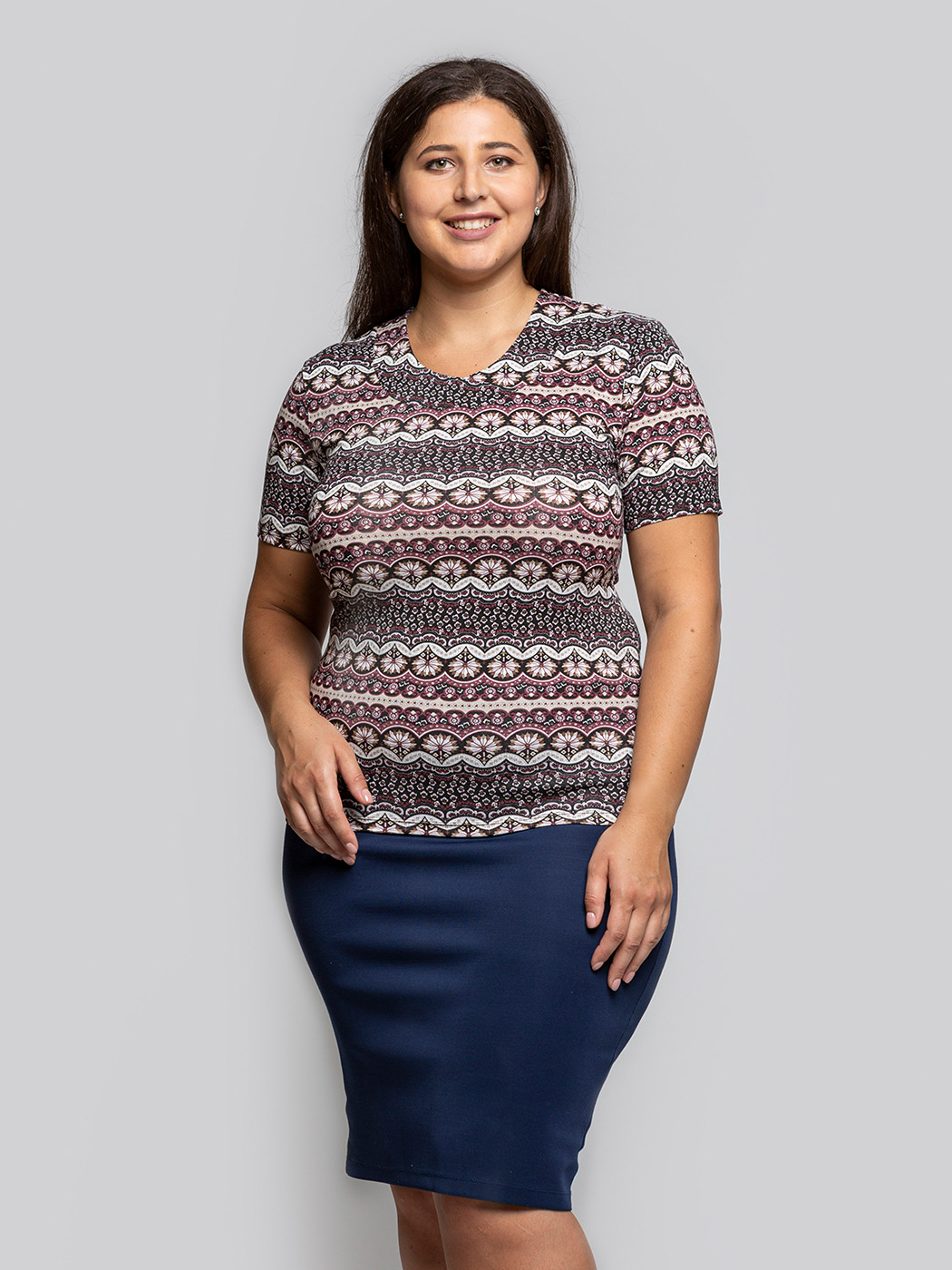 

Футболка женская Magic Lady cl1304_c17 разноцветная 54 RU, Разноцветный, cl1304_c17