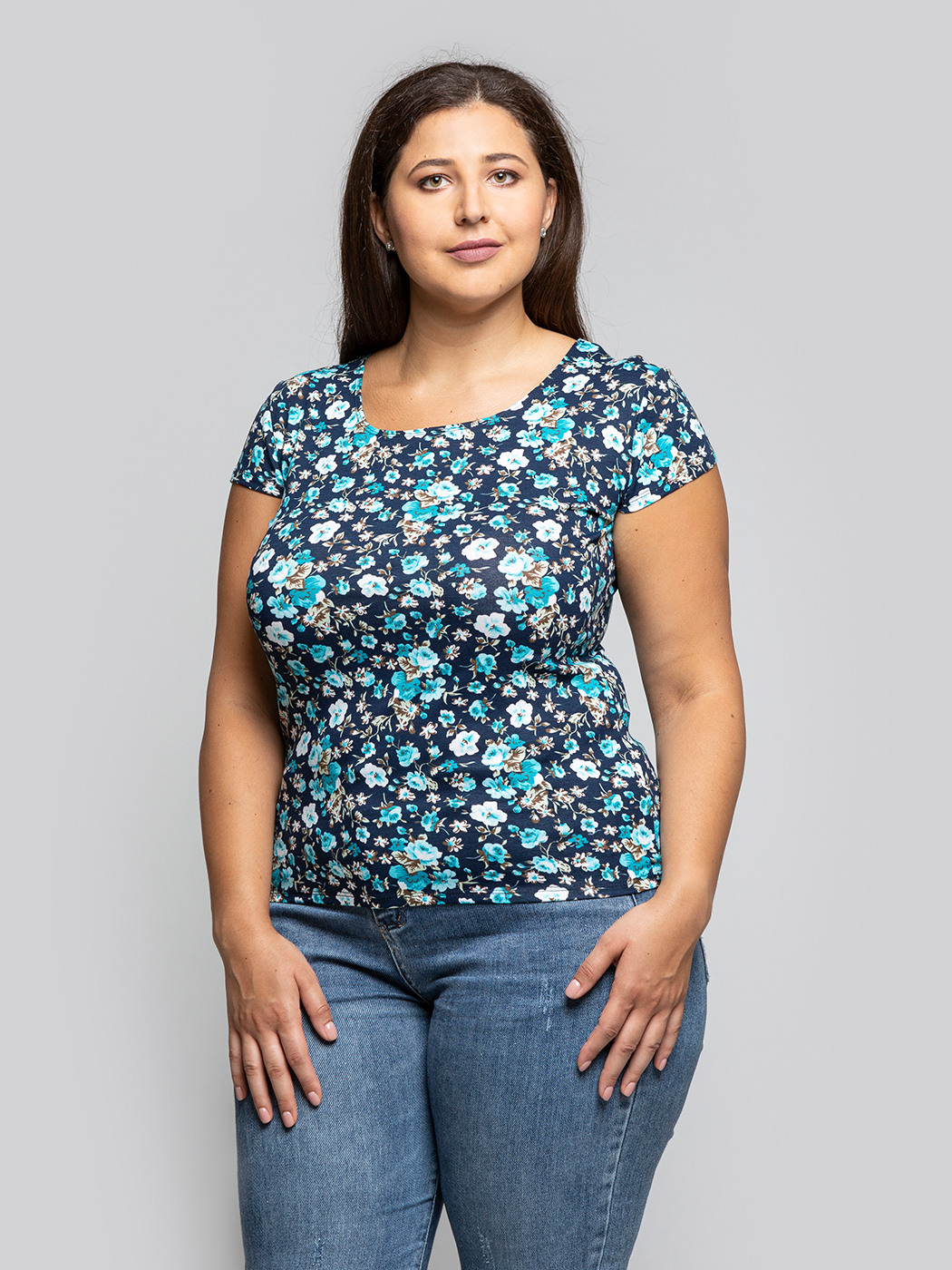 

Футболка женская Magic Lady cl2020_c40 разноцветная 54 RU, Разноцветный, cl2020_c40