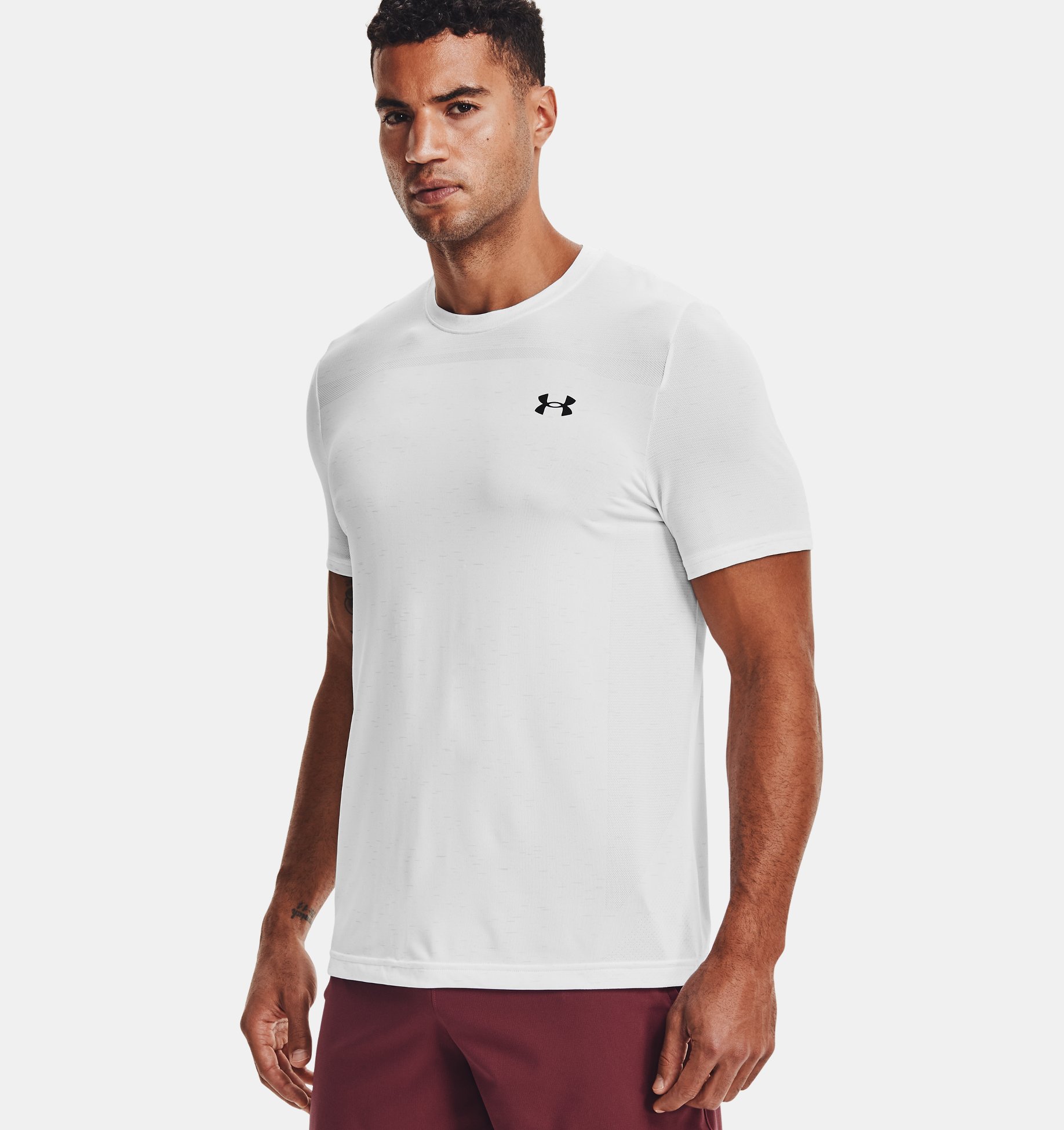 Футболка мужская Under Armour Seamless SS белый M