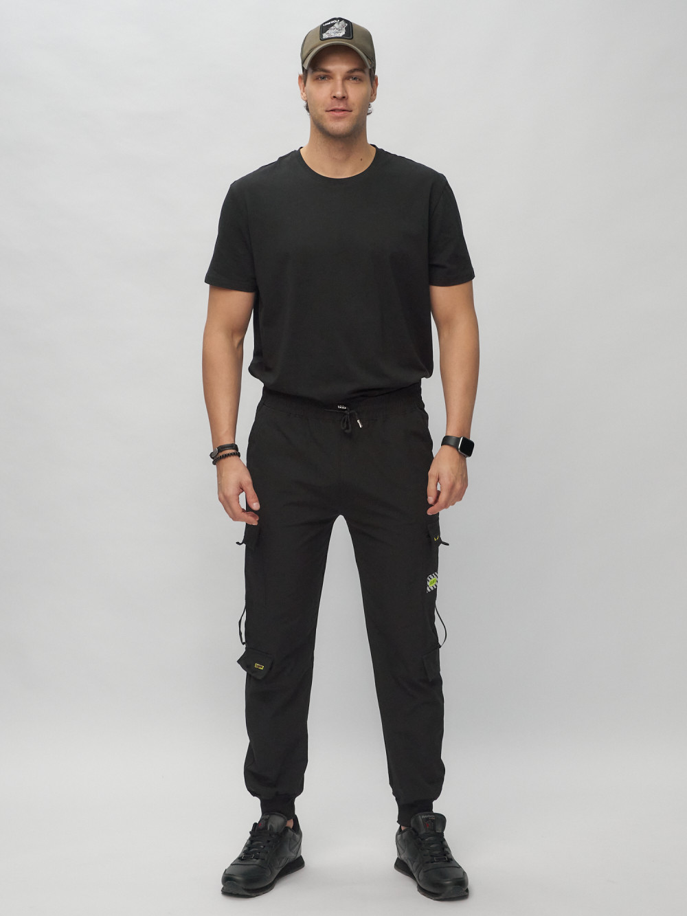 Спортивные брюки мужские MTFORCE 3073 черные 46 RU