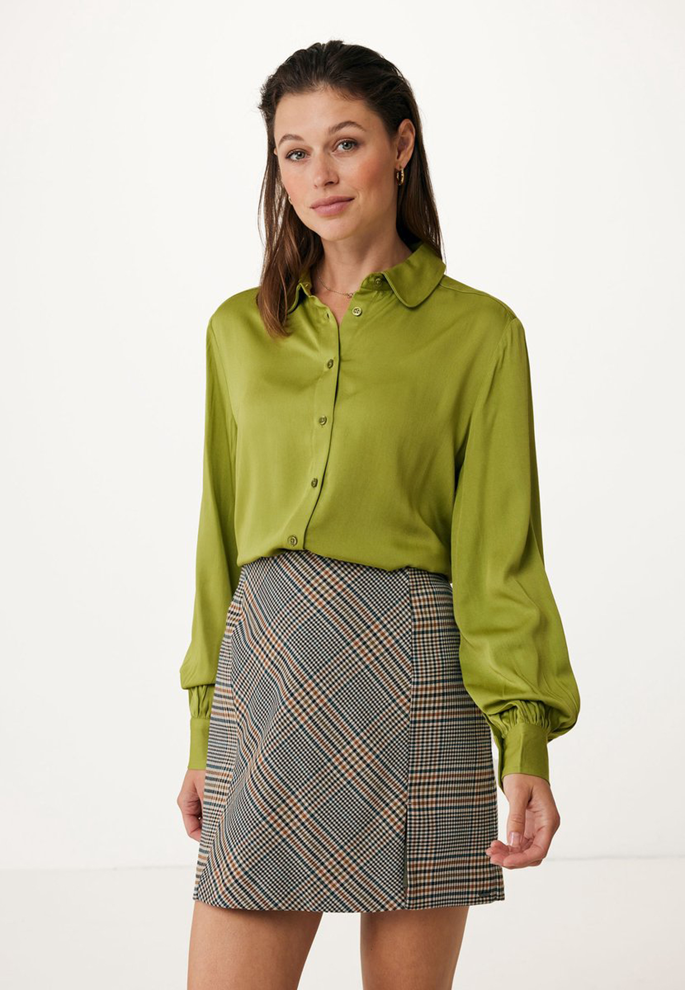 Блуза женская MEXX Blouse With Rounded Collar MF006101643W зеленая 36 EU 7590₽