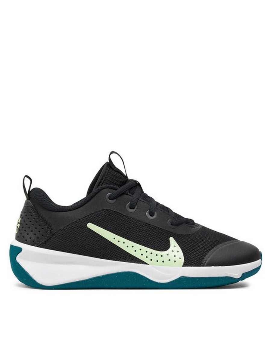 

Кроссовки женские Nike Omni Multi-Court (GS) DM9027 003 черные 35.5 EU, Черный, Omni Multi-Court (GS) DM9027 003
