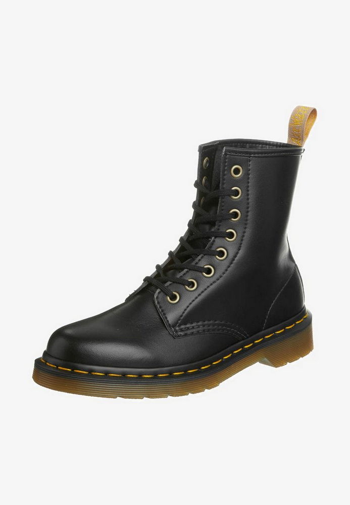 Ботинки мужские Dr. Martens DO215C00J черные 44 EU