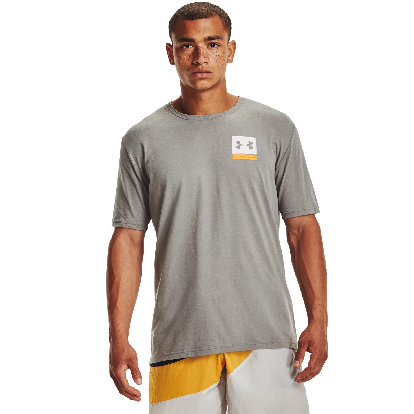 

Футболка мужская Under Armour 1366463-066 серая 50-52 RU, 1366463-066