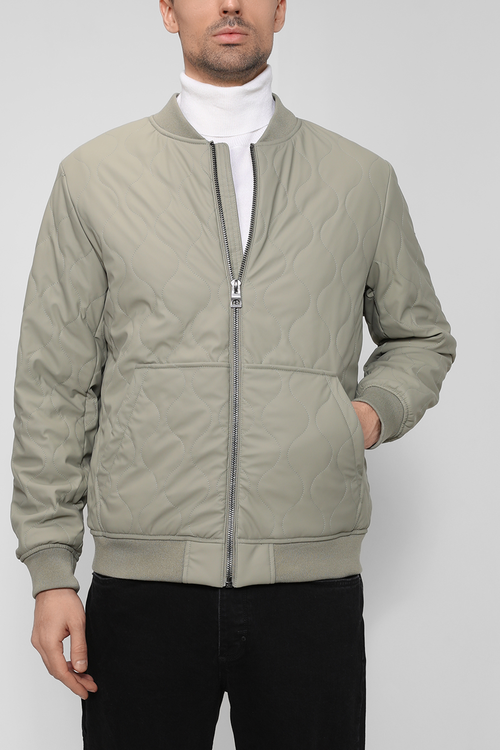 

Бомбер мужской Guess M3RL08 WBS80 хаки L, M3RL08 WBS80