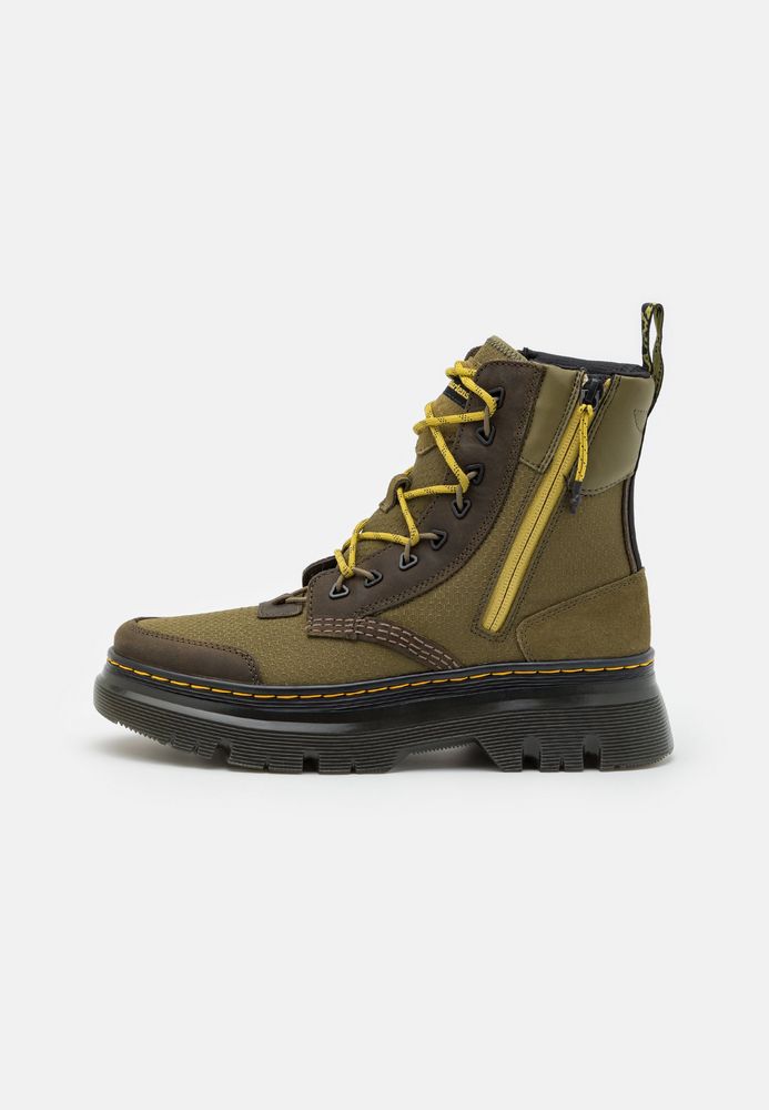 

Ботинки унисекс Dr. Martens DO215K08X хаки 39 EU, DO215K08X