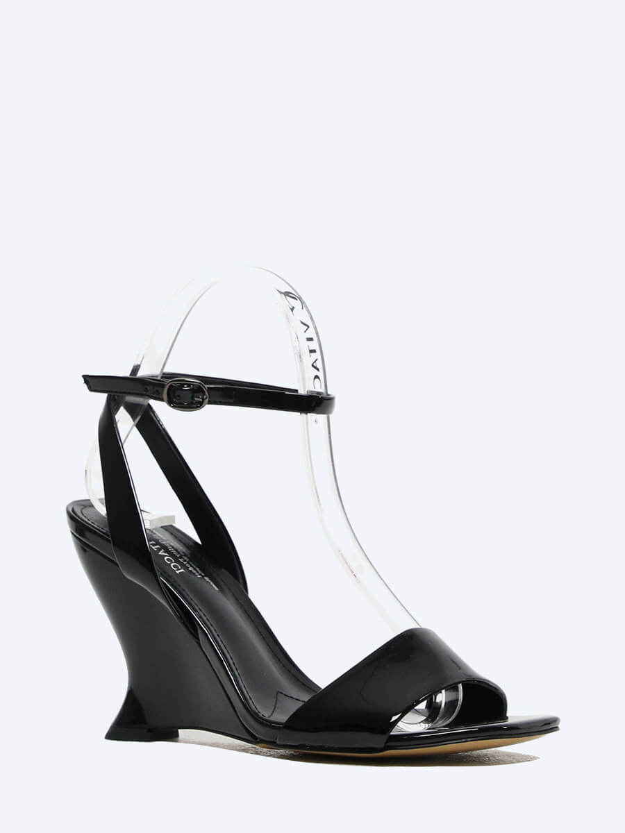 

Босоножки женские Vitacci 7990034 черные 38 RU, Черный, 7990034