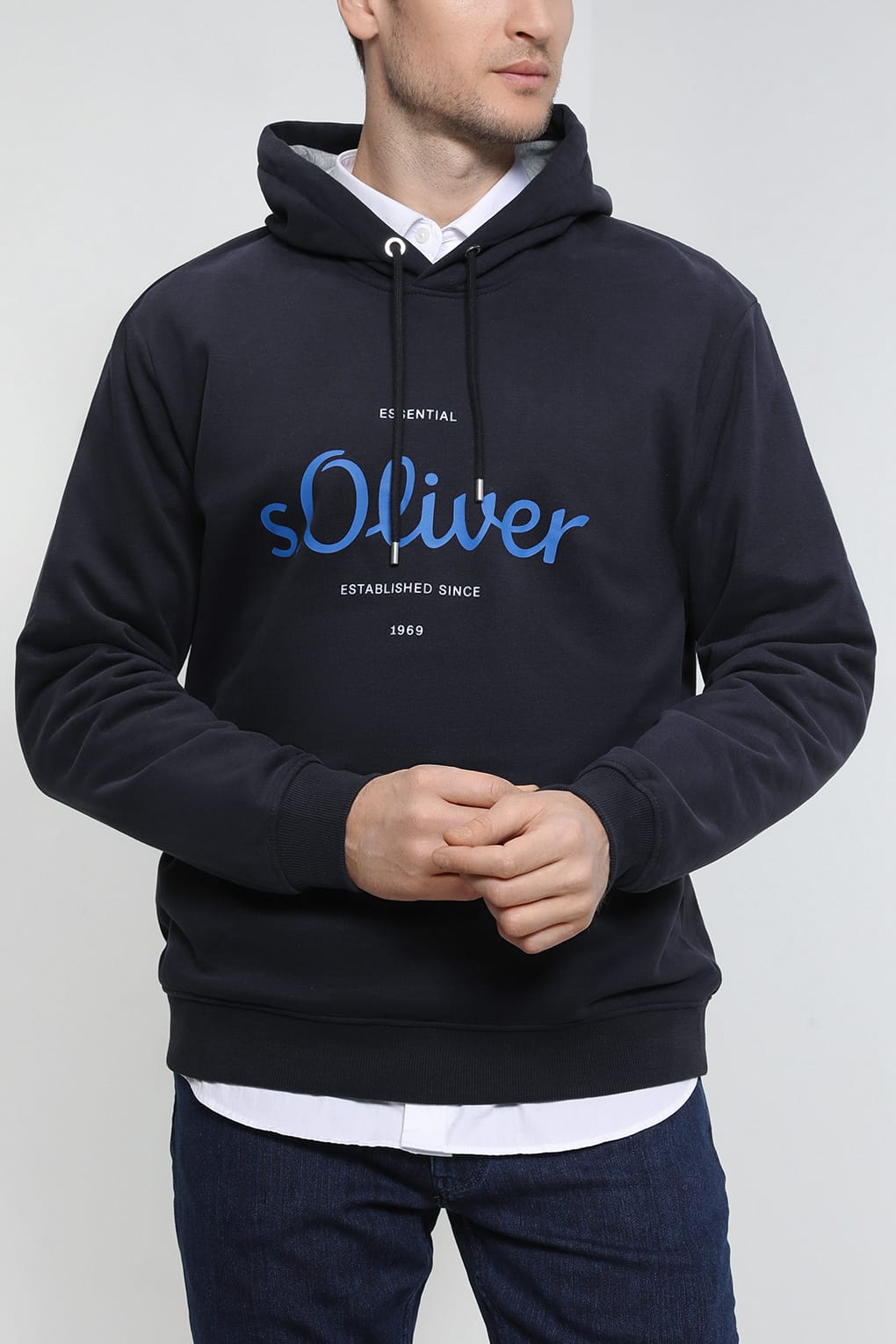 

Толстовка мужская s.Oliver 10.3.11.14.140.2125803 синяя M, Синий, 10.3.11.14.140.2125803