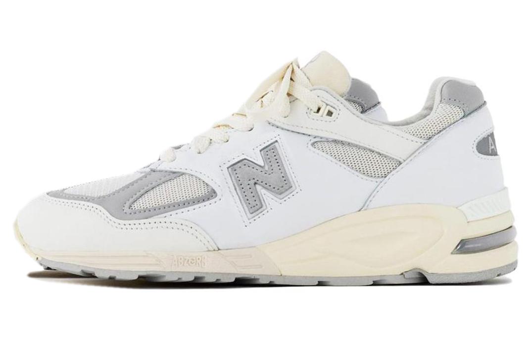 

Кроссовки унисекс New Balance NB 990 V2 Sea Salt белые 40 EU, Белый, NB 990 V2 Sea Salt