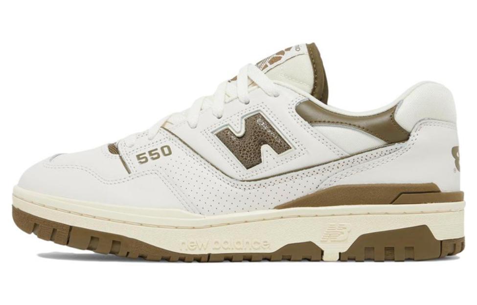 

Кеды унисекс New Balance Aim Leon Dore NB 550 белые 42.5 EU, Белый, Aim Leon Dore x New Balance NB 550
