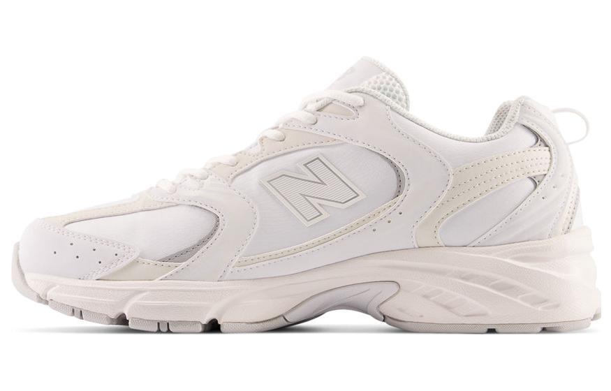 

Кроссовки унисекс New Balance NB 530 белые 42.5 EU, Белый, NB 530