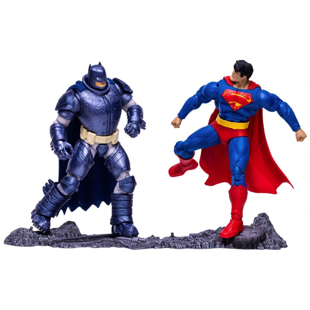 Фигурка McFarlane Toys DC Multiverse The Dark Knight Returns Superman vs Armored Batman