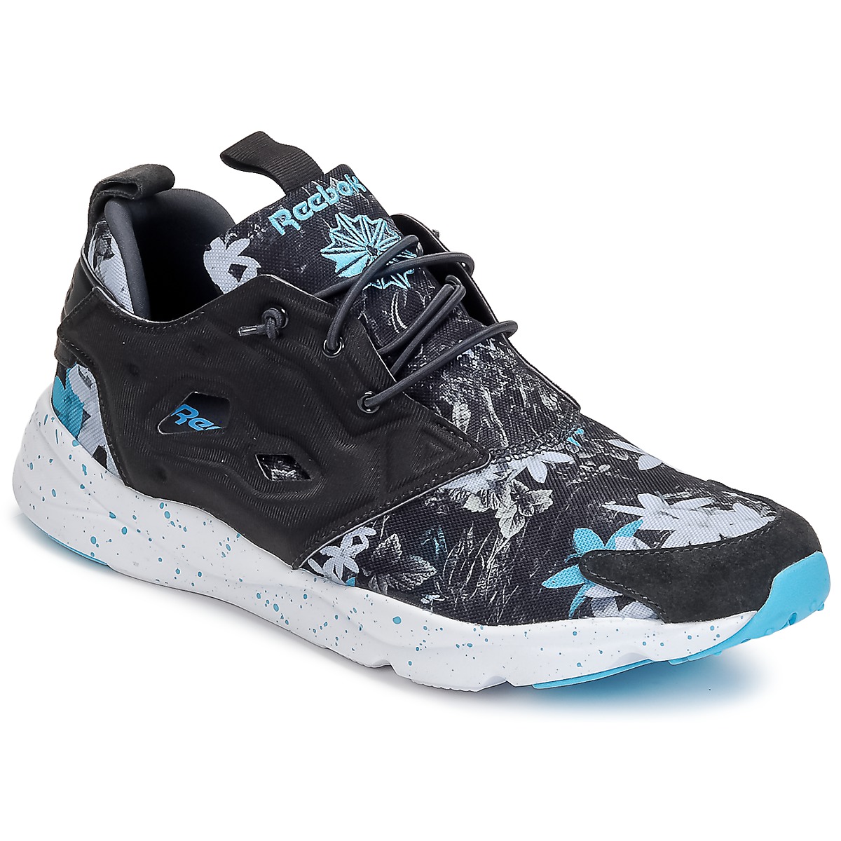 

Кроссовки мужские Reebok 2352180 черные 44 EU, Черный, 2352180