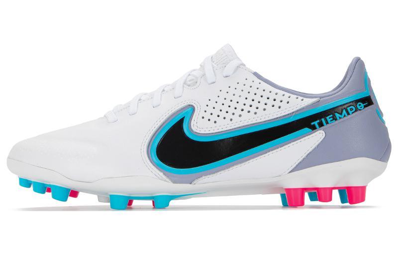 

Кроссовки унисекс Nike Tiempo Legend 9 белые 40 EU, Белый, Tiempo Legend 9